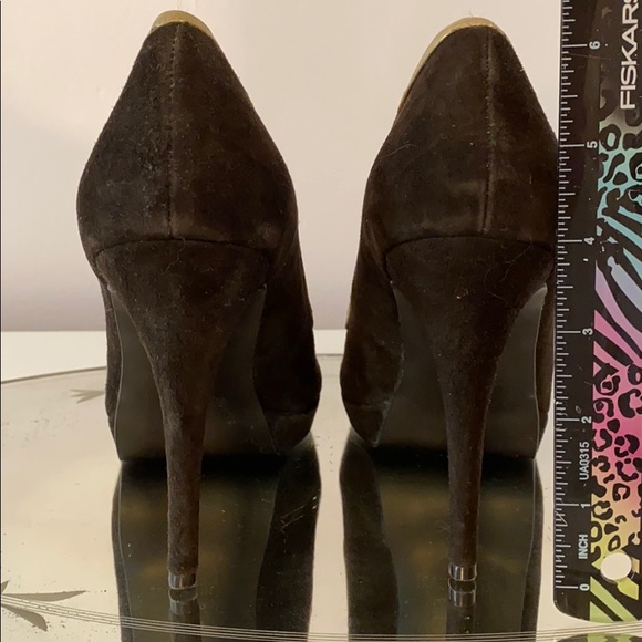 Colin Stuart Heels - Picture 5 of 5